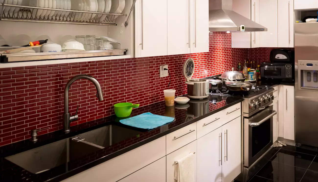 Glass Subway Tile Carousel 1 Image